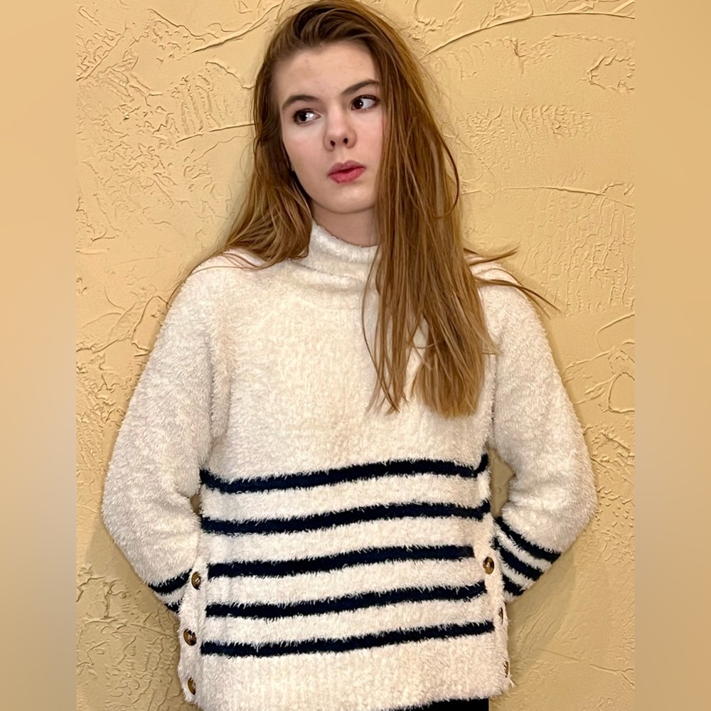 Favlux Fashion warm fuzzy sweater Size S